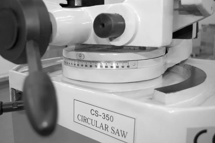 Маятниковая отрезная пила Stalex CS-350