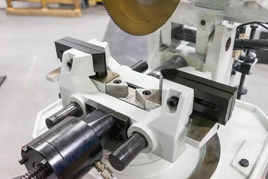 Маятниковая отрезная пила Stalex PDS-315H