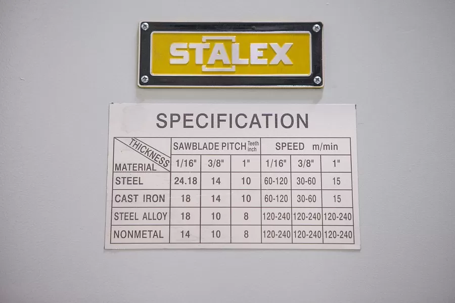Вертикальный ленточнопильный станок Stalex VS-400
