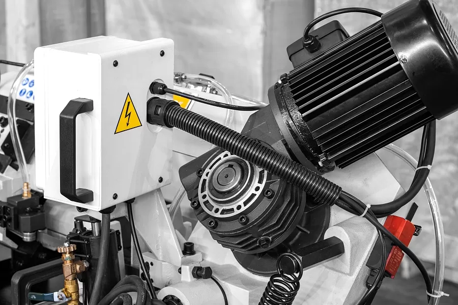 Ленточнопильный станок с гидроразгрузкой Stalex BSМ-170G