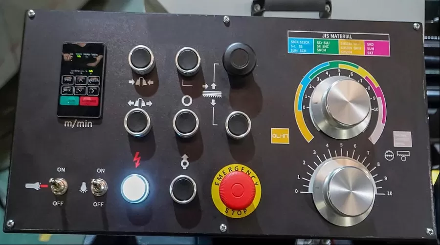 Полуавтоматический ленточнопильный станок Stalex H-5033