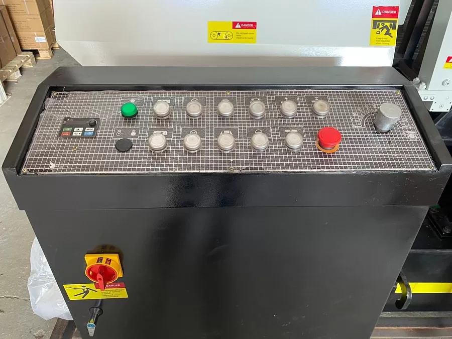 Полуавтоматический ленточнопильный станок Stalex SBS-650