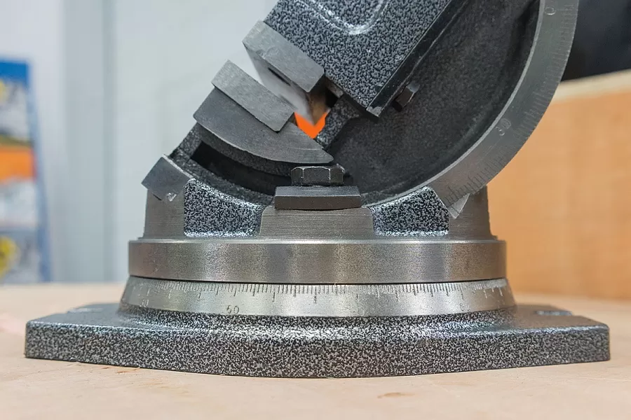 Тиски станочные STALEX QHK100